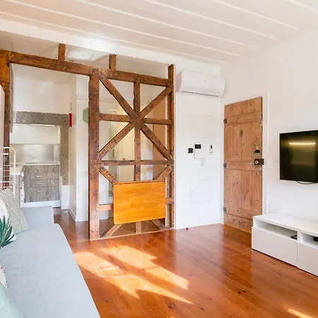 Appartement Perfect 1 Bdr Flat With Air Conditioner!